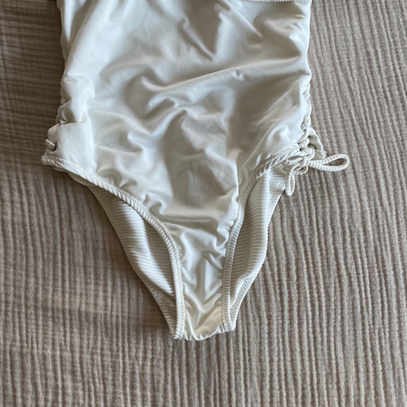 Women’s Secret White Swimsuit - Picture 3 of 5